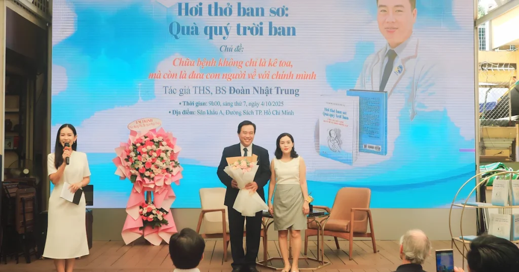 buổi giao lưu và ra mắt sách “Hơi Thở Ban Sơ – Quà Quý Trời Ban” của ThS.BS Đoàn Nhật Trung